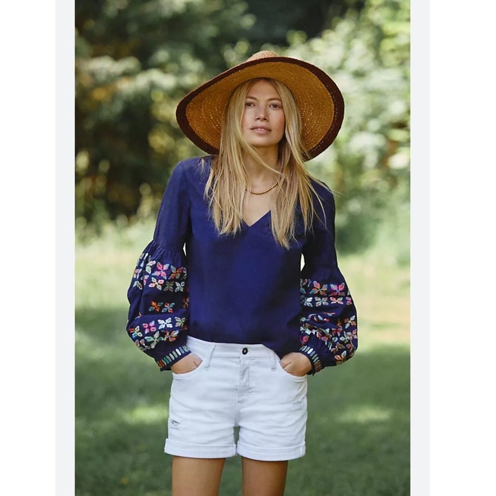 Maeve Anthropologie Embroidered Blouse Blue Puff‎ Sleeve V-Neck Cotton Blouse